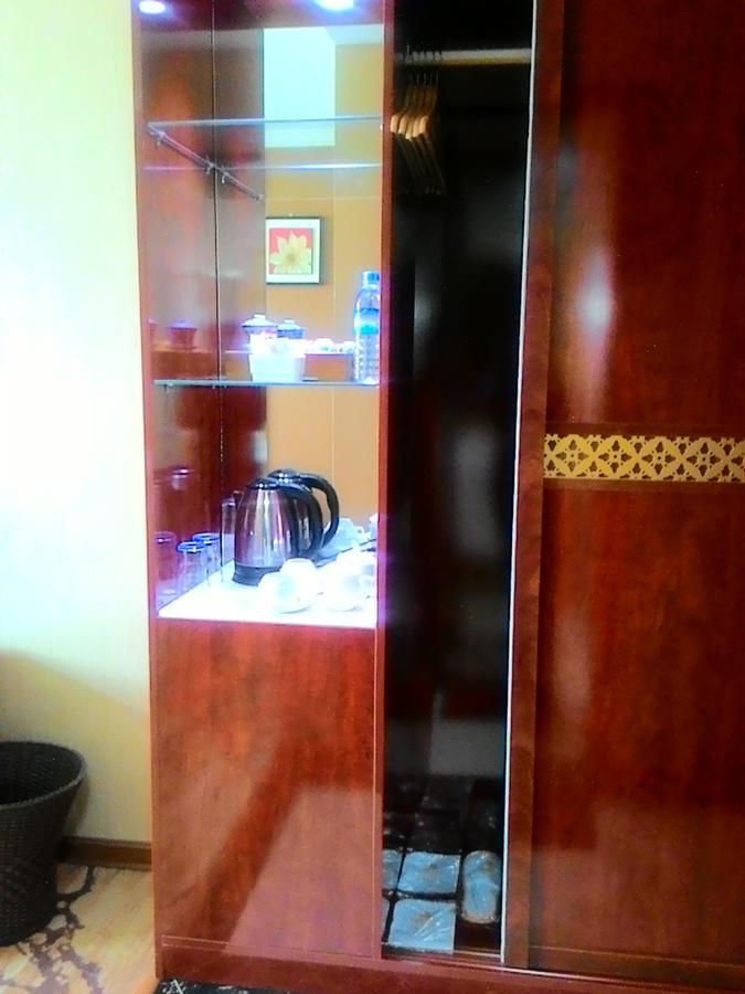 Apollo Hotel Yangon Ngoại thất bức ảnh