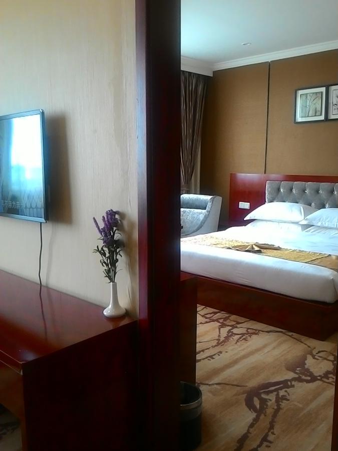 Apollo Hotel Yangon Ngoại thất bức ảnh