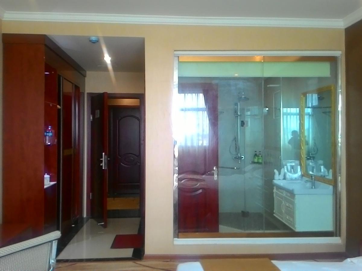 Apollo Hotel Yangon Ngoại thất bức ảnh