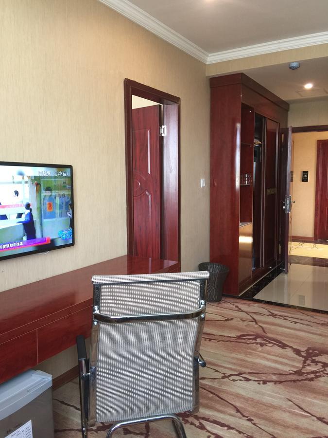 Apollo Hotel Yangon Ngoại thất bức ảnh