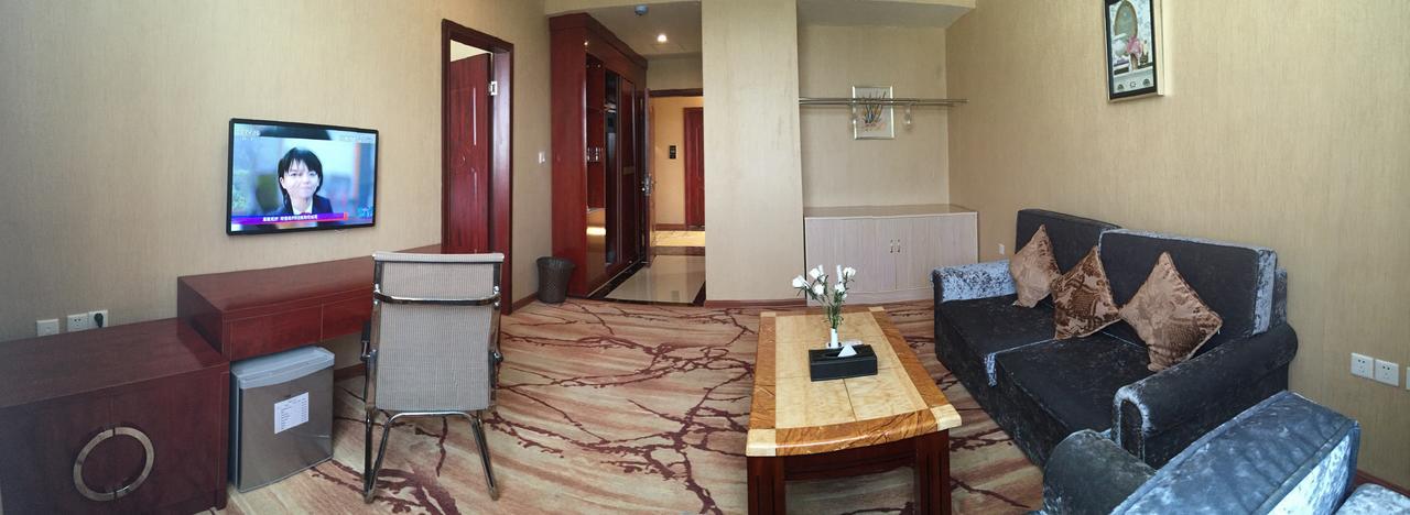 Apollo Hotel Yangon Ngoại thất bức ảnh