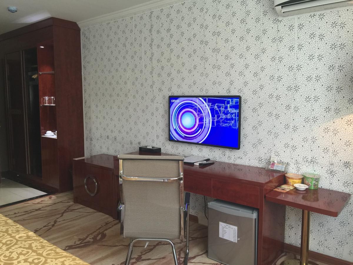 Apollo Hotel Yangon Ngoại thất bức ảnh